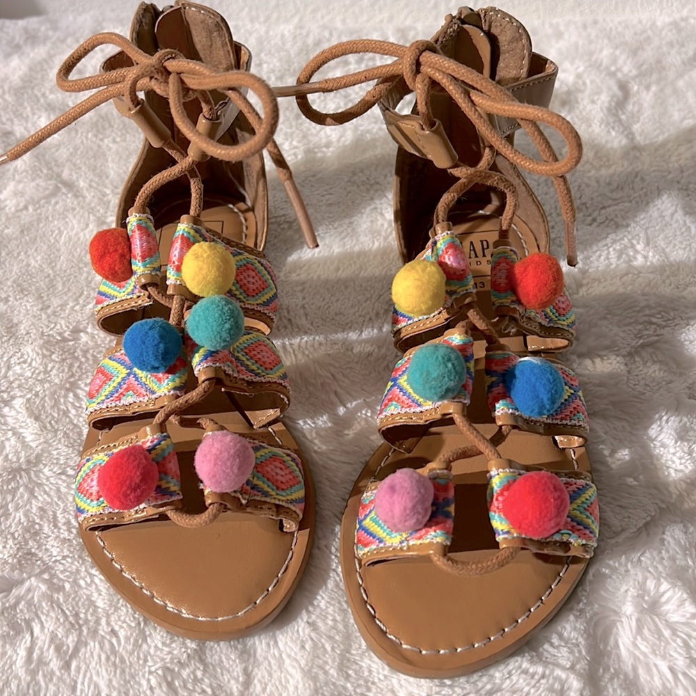GAP Kids girls multi color sandal with pom-poms.